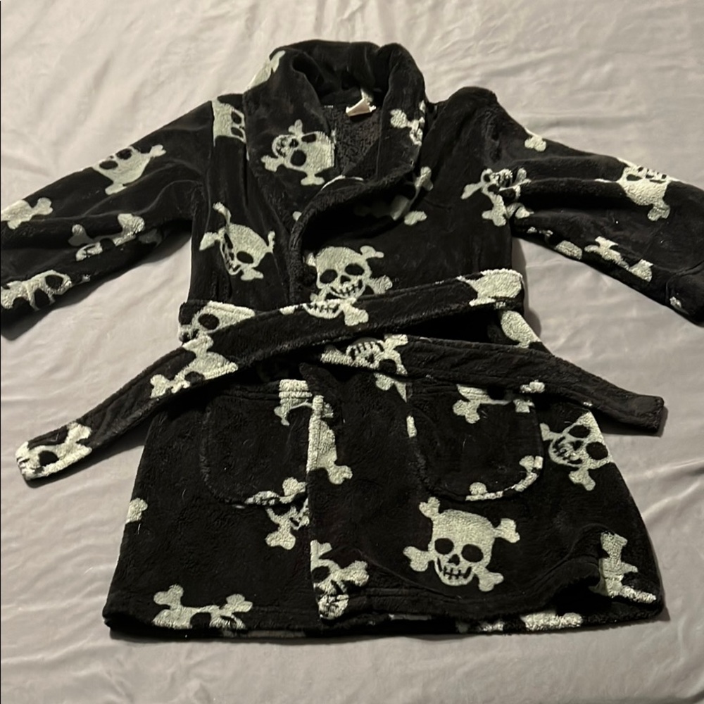 Black Skull Print Robe